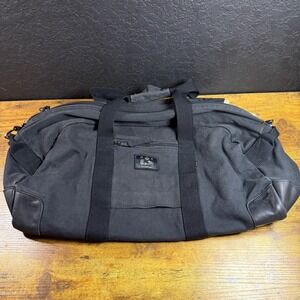 Globe MOC Van Dieman's Land Black Canvas Duffle Bag Travel Weekender